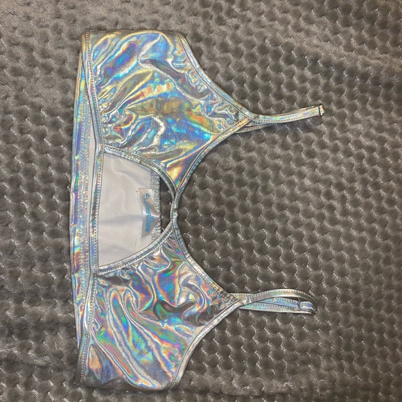 Holographic Rave Top - Picture 1 of 1